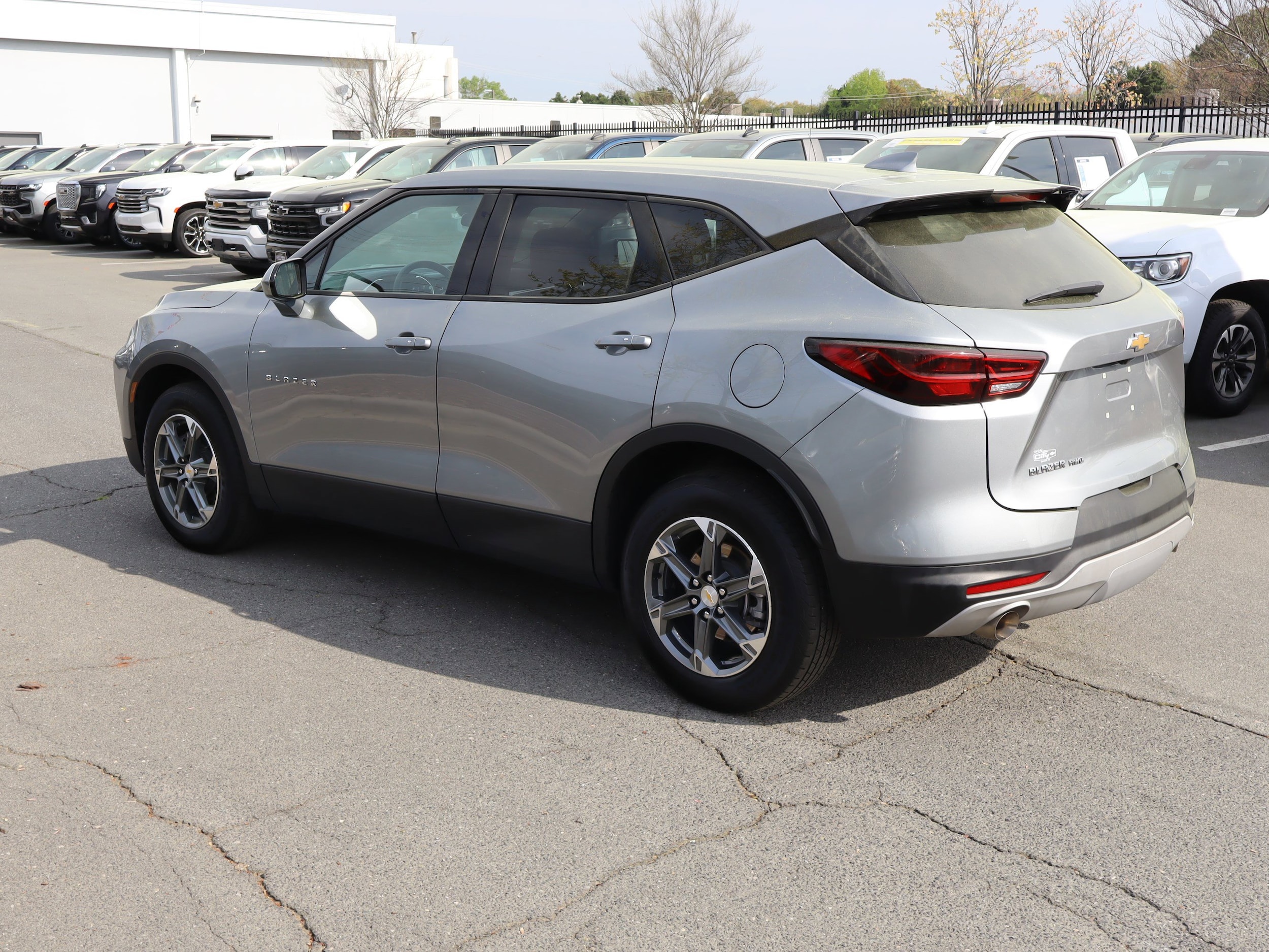 2025 Chevrolet Blazer LT photo 3