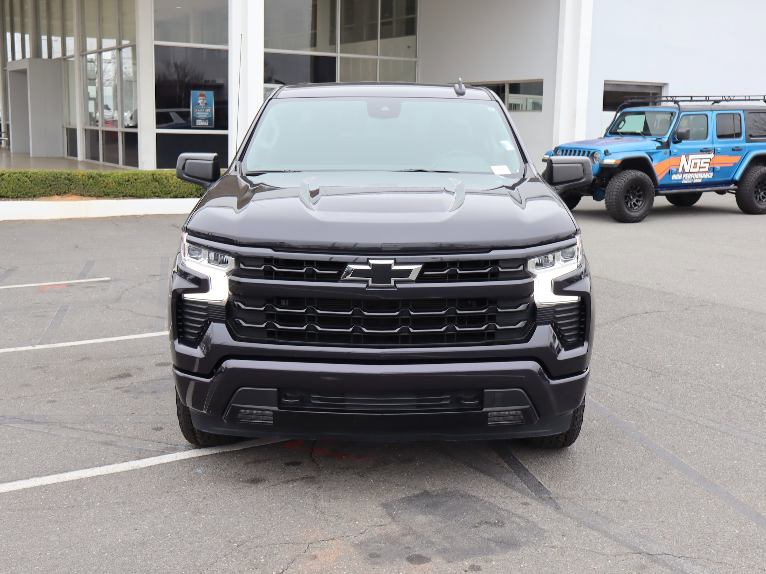 2023 Chevrolet Silverado 1500 RST photo 2
