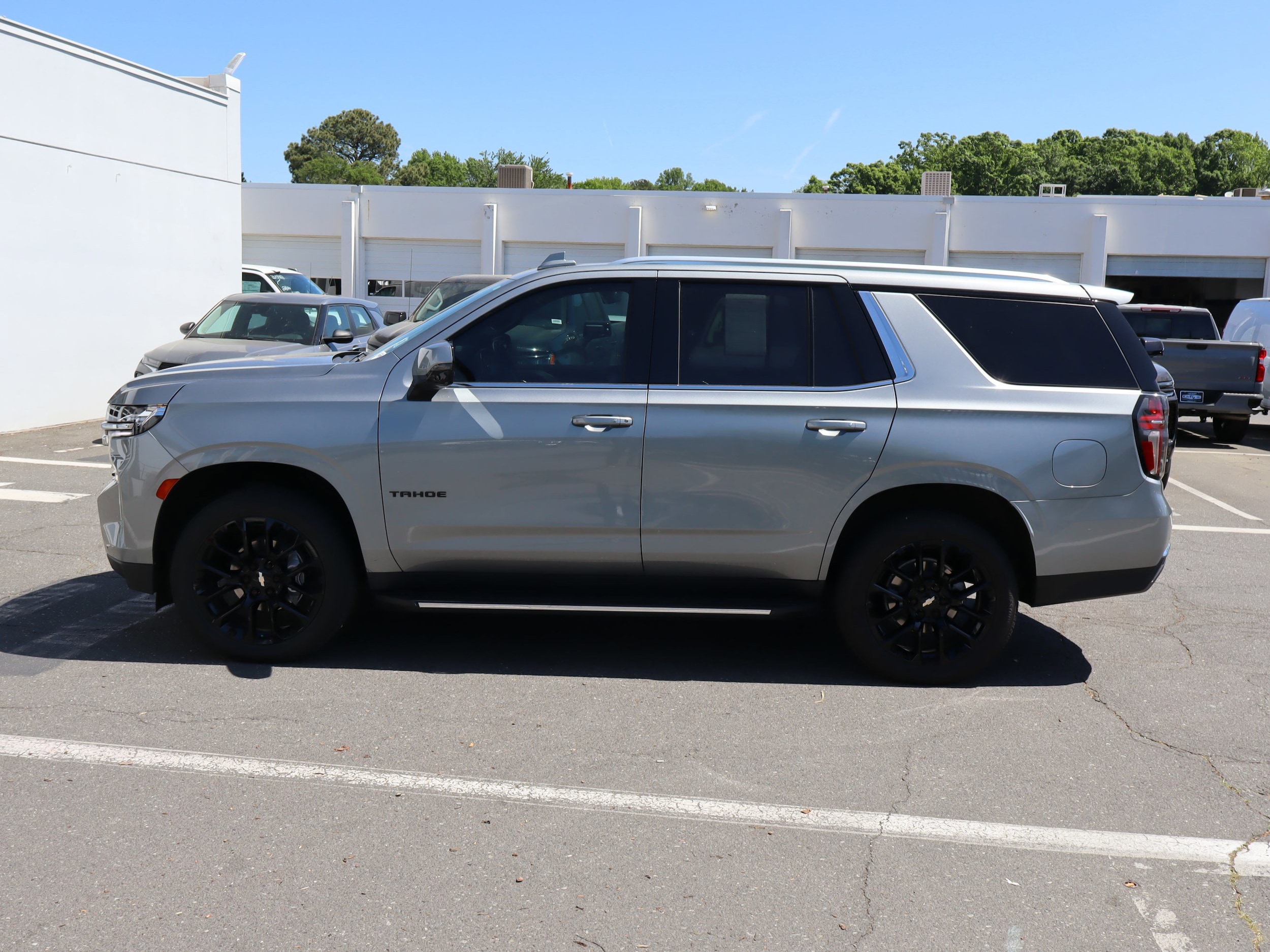 2023 Chevrolet Tahoe LT photo 5