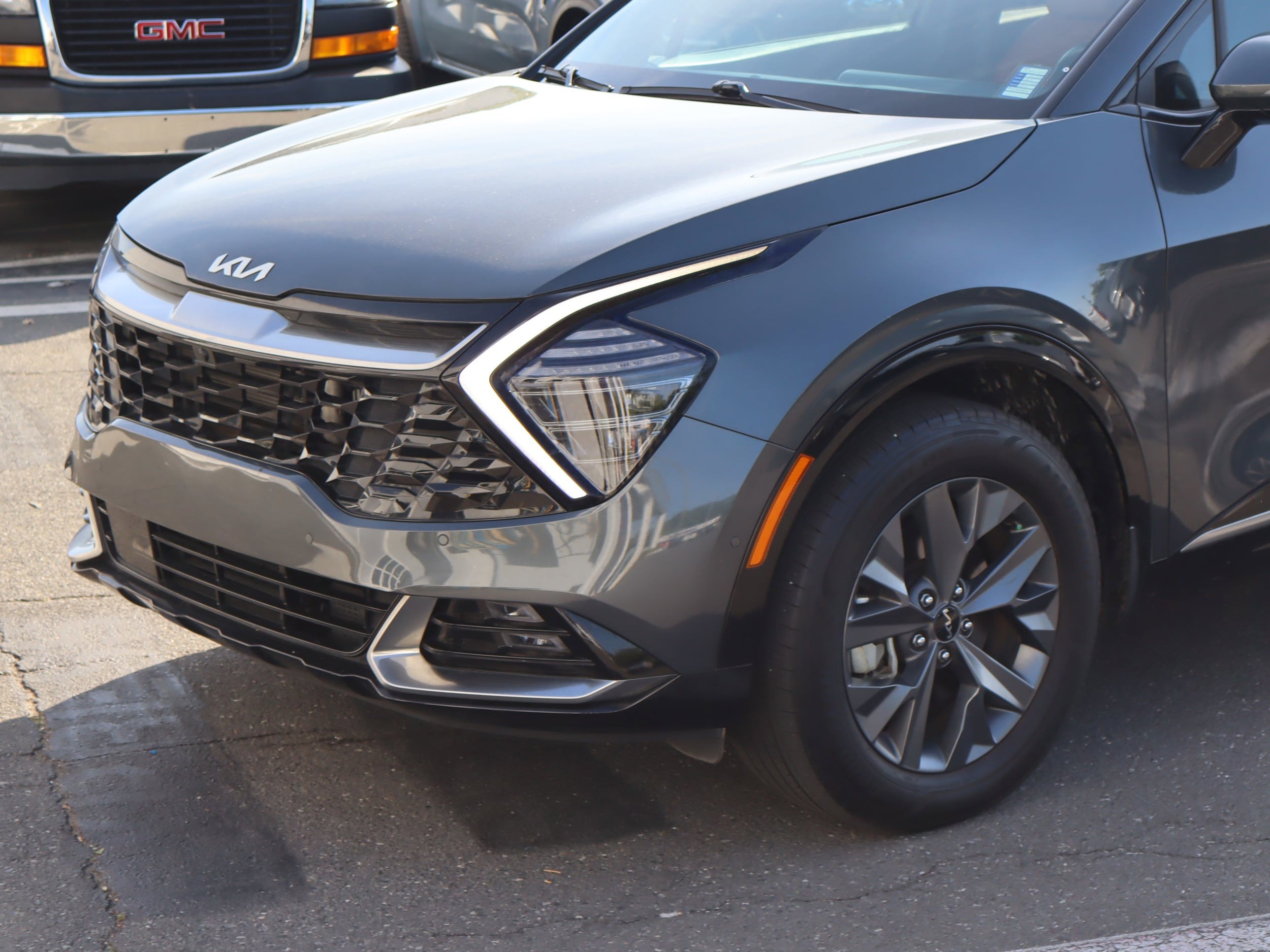 2023 Kia Sportage Hybrid SX-Prestige photo 4