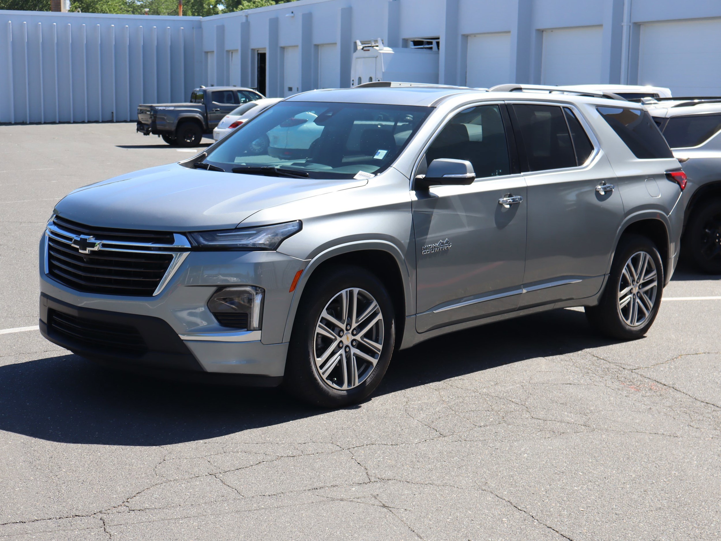 2023 Chevrolet Traverse High Country photo 4