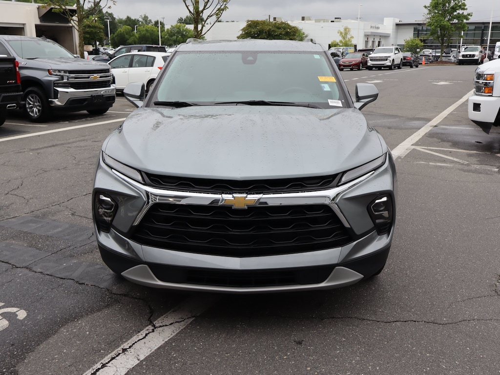 Used 2025 Chevrolet Blazer LT SUV