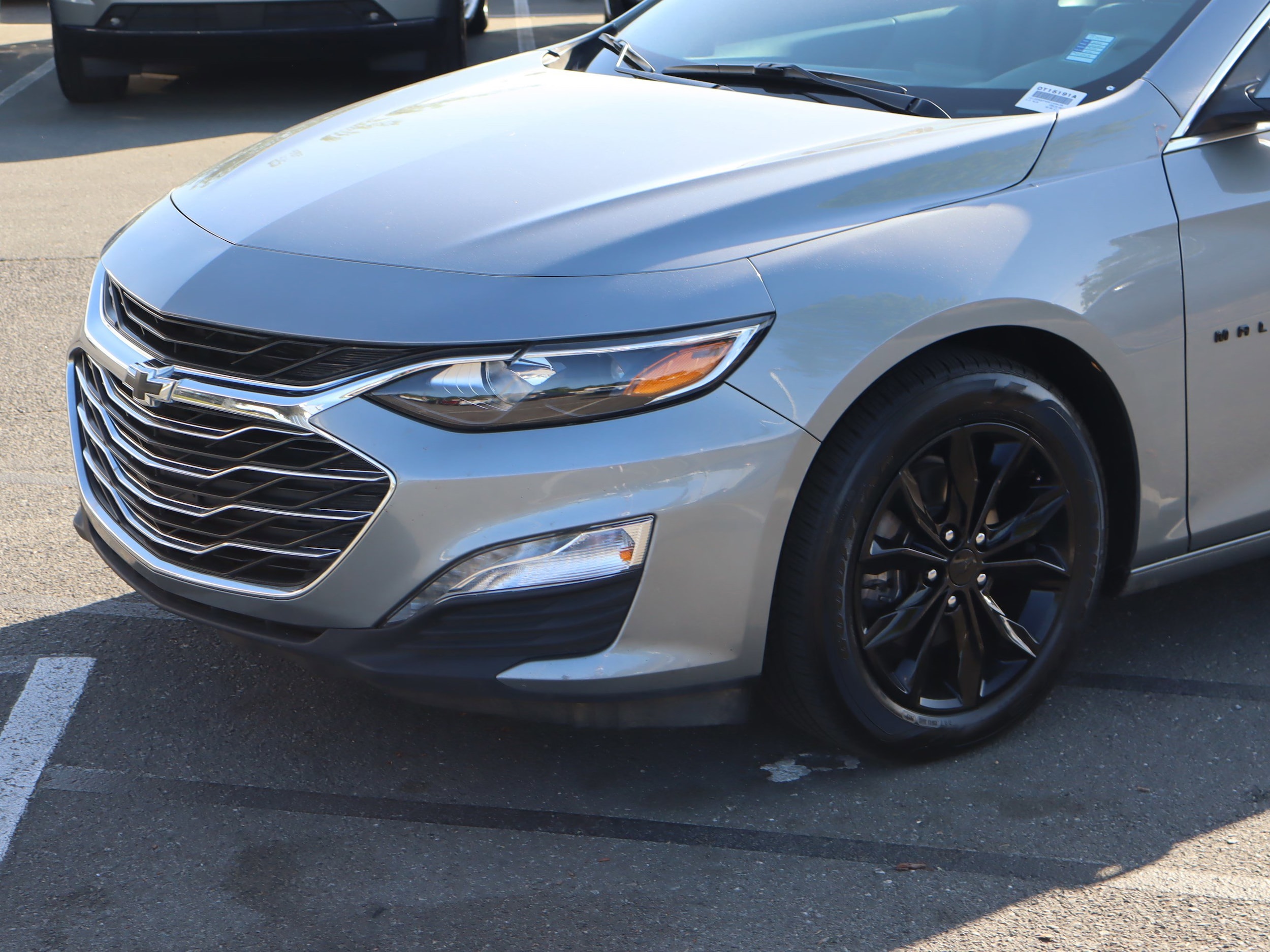 2023 Chevrolet Malibu LT photo 5