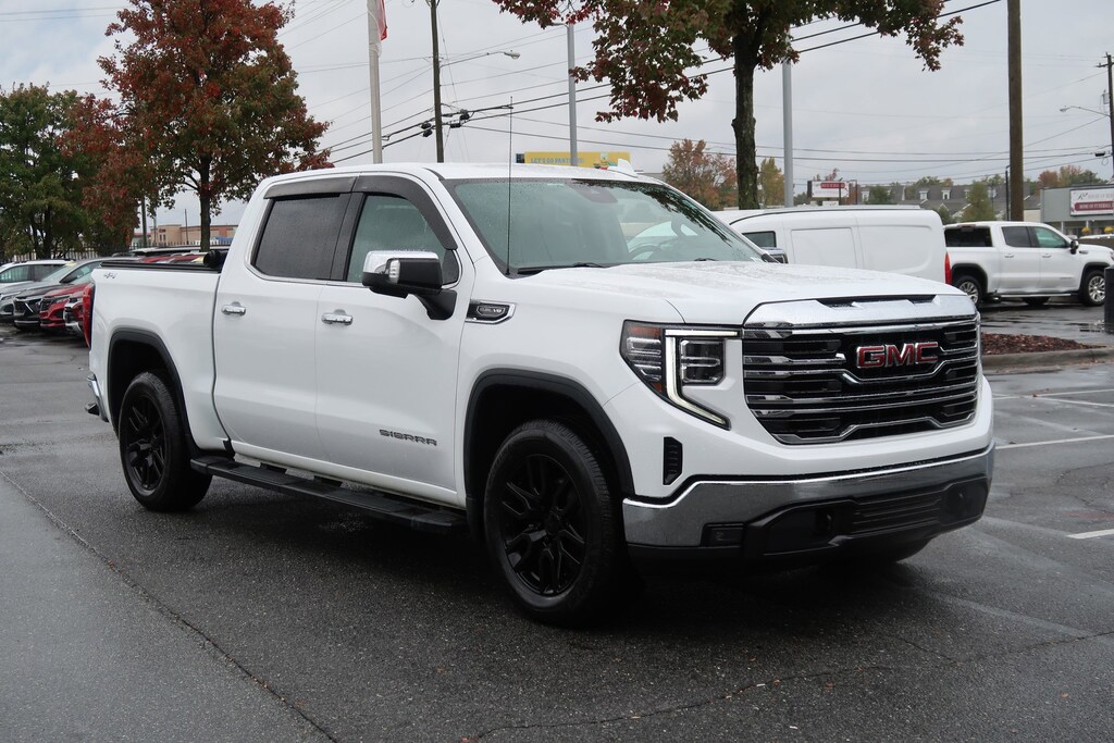 Used 2022 GMC Sierra 1500 SLT Pickup