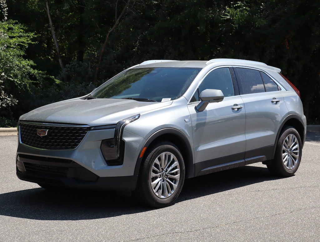 Used 2025 CADILLAC XT4 FWD Premium Luxury SUV