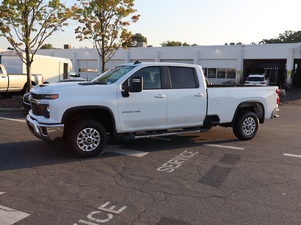 Used 2025 Chevrolet Silverado 2500HD LT Pickup