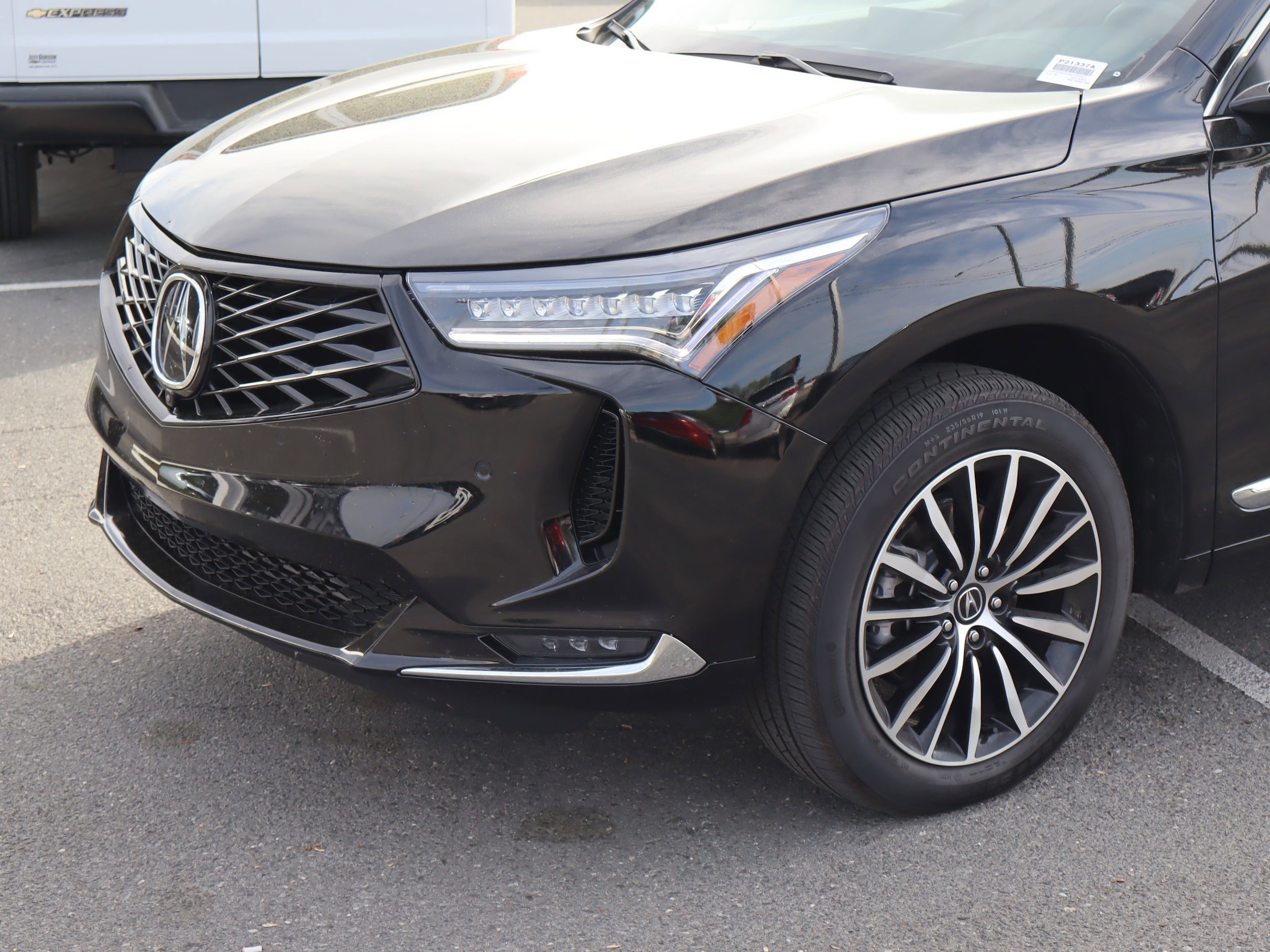 2025 Acura RDX w/Advance Package photo 4