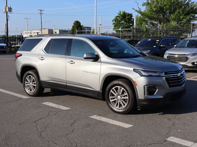 2023 Chevrolet Traverse LT Cloth SUV