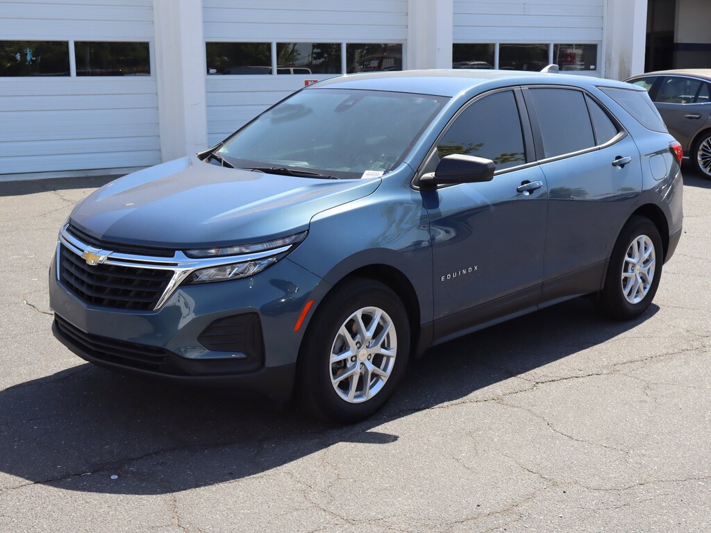 Used 2024 Chevrolet Equinox LS SUV