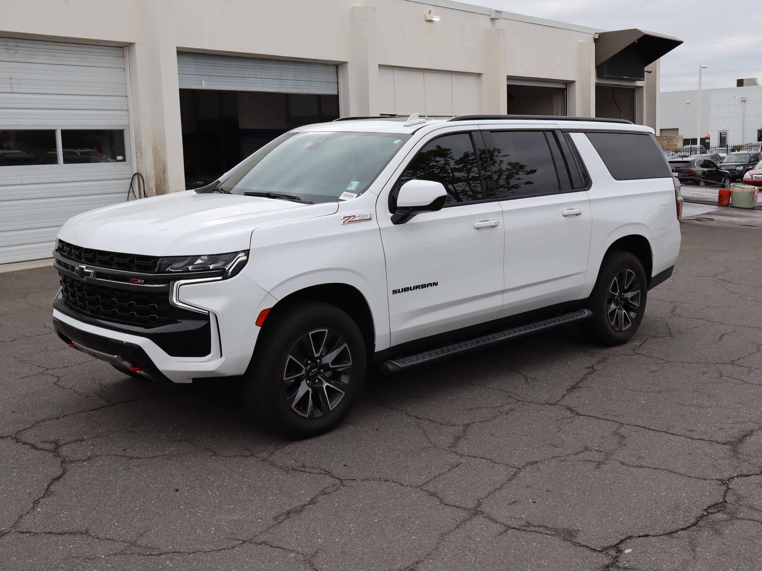 2021 Chevrolet Suburban Z71 photo 4