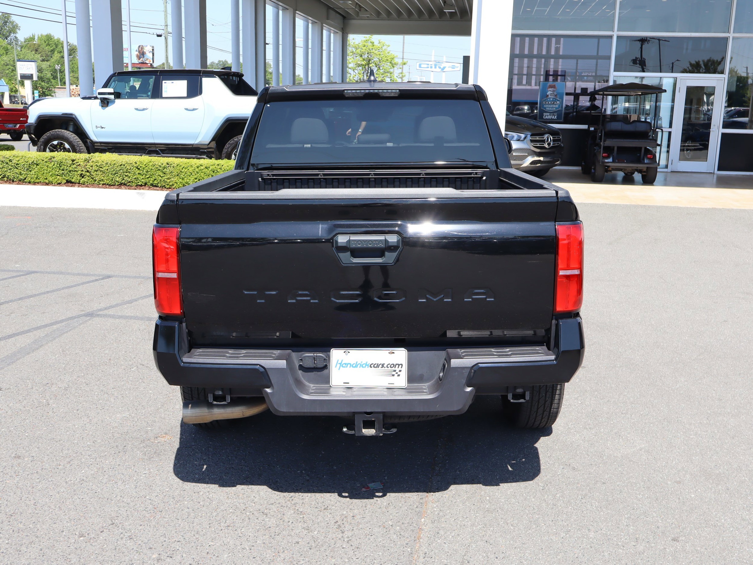 2025 Toyota Tacoma 2WD SR5 photo 3