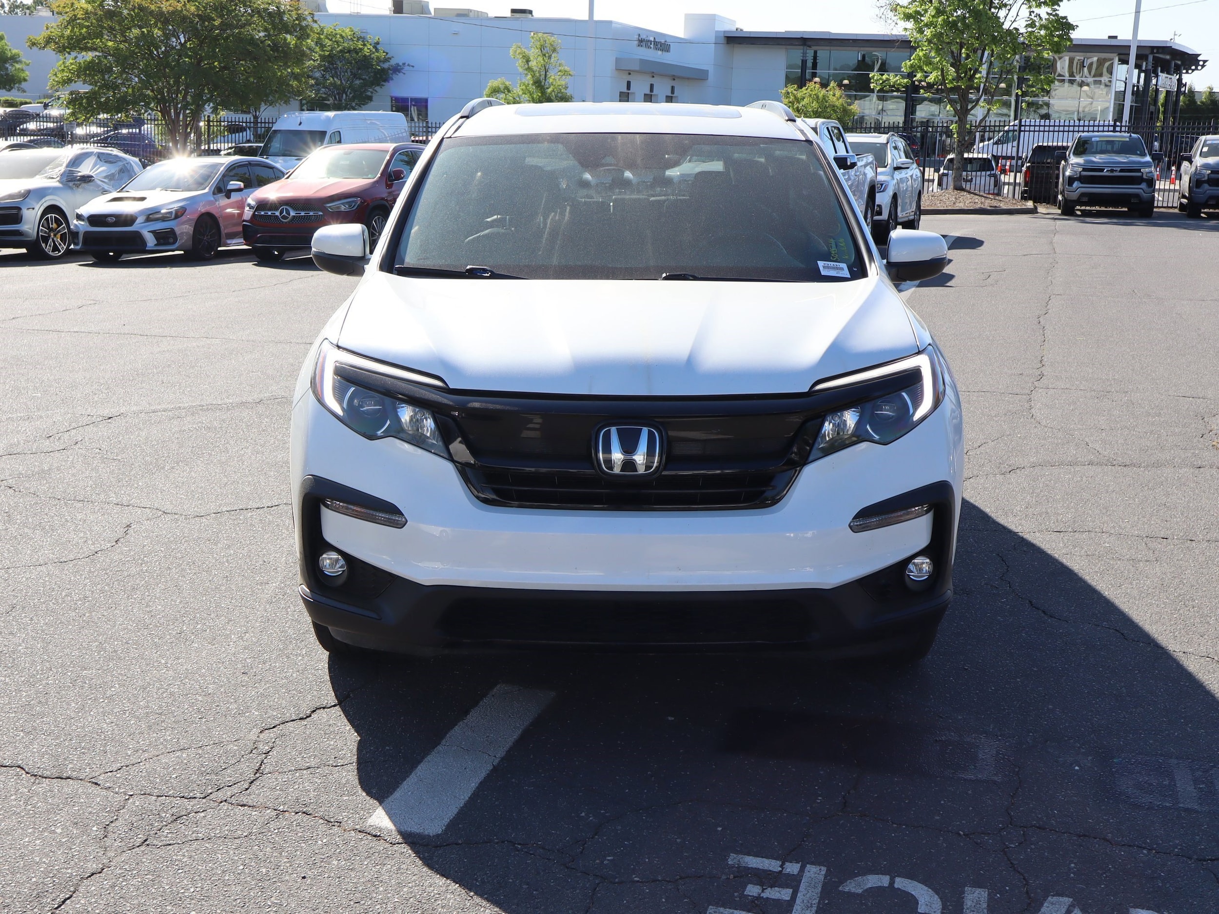2022 Honda Pilot Special Edition photo 2