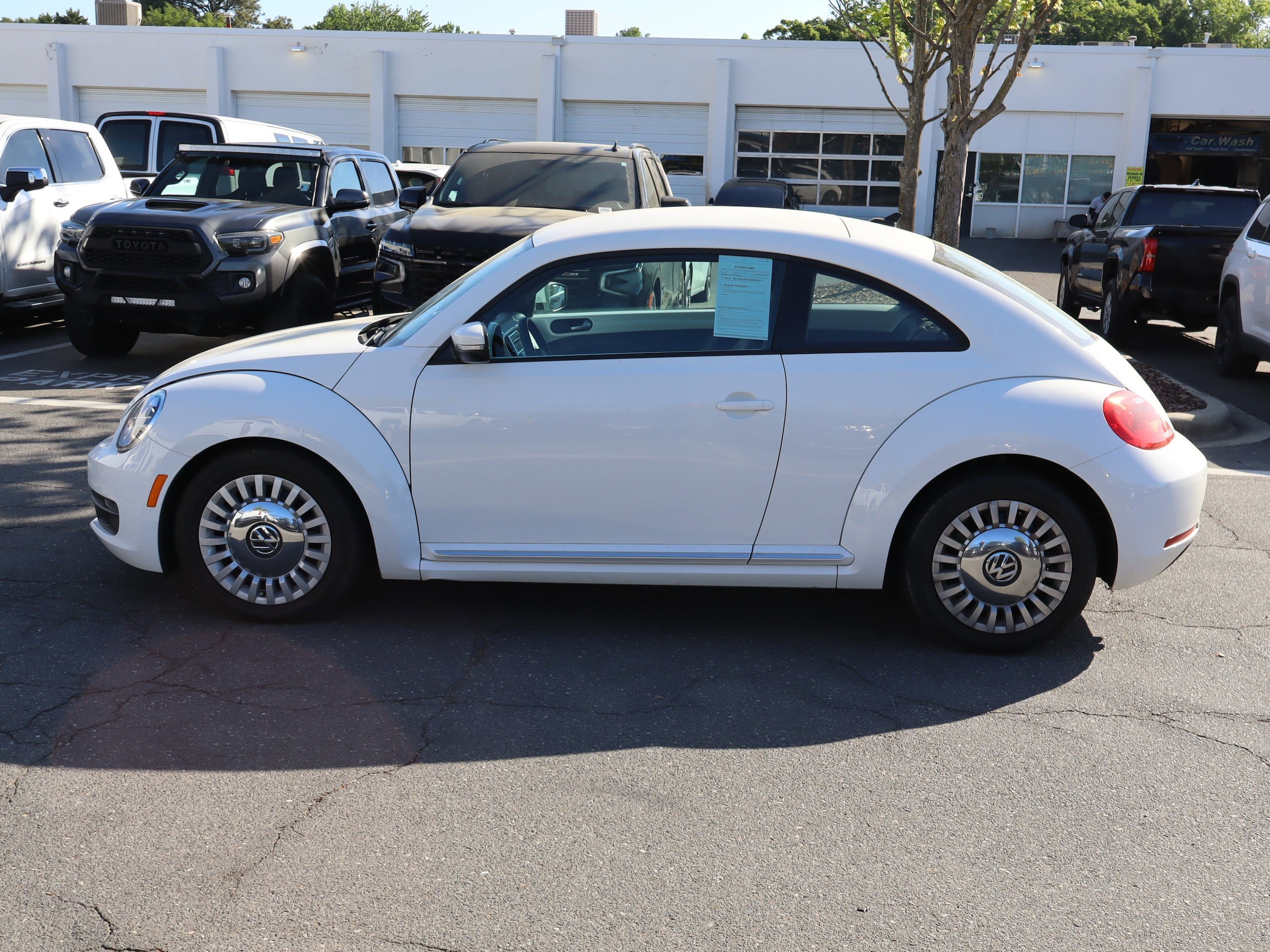 2014 Volkswagen Beetle Coupe 2.5L photo 6