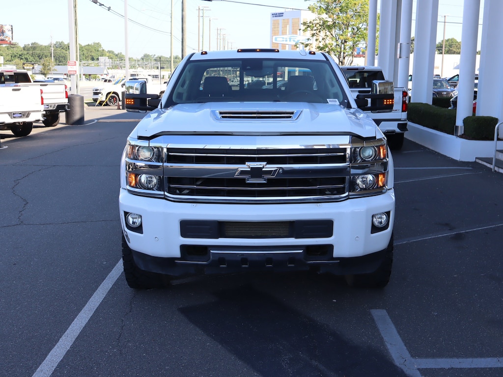 Used 2019 Chevrolet Silverado 2500HD High Country Pickup