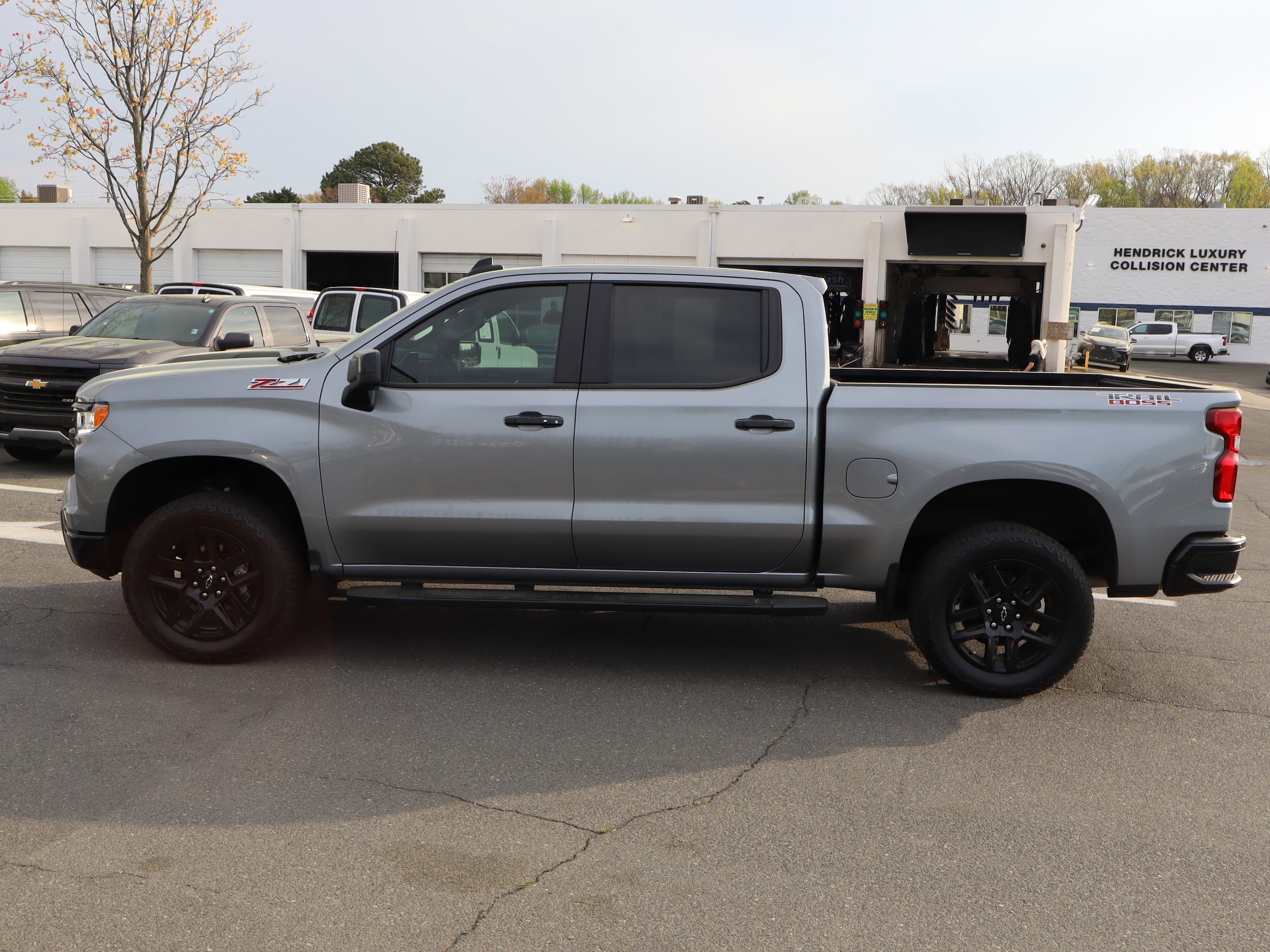 2025 Chevrolet Silverado 1500 LT Trail Boss photo 5