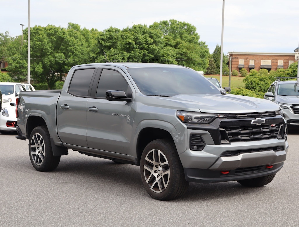 Used 2023 Chevrolet Colorado 4WD Z71 Pickup
