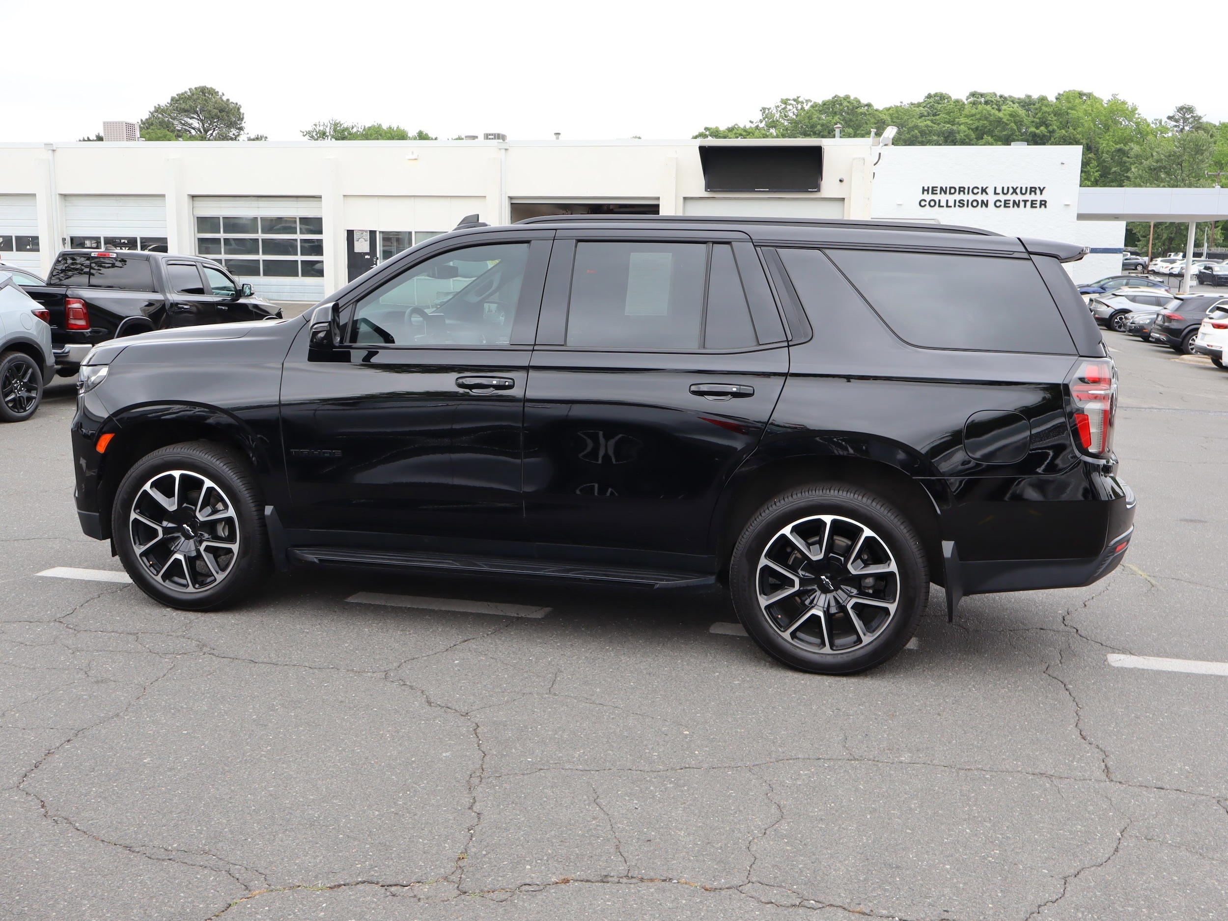 2023 Chevrolet Tahoe RST photo 5
