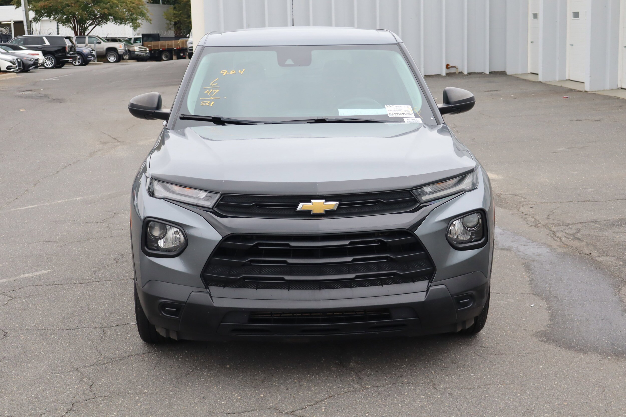 2021 Chevrolet Trailblazer LS photo 2