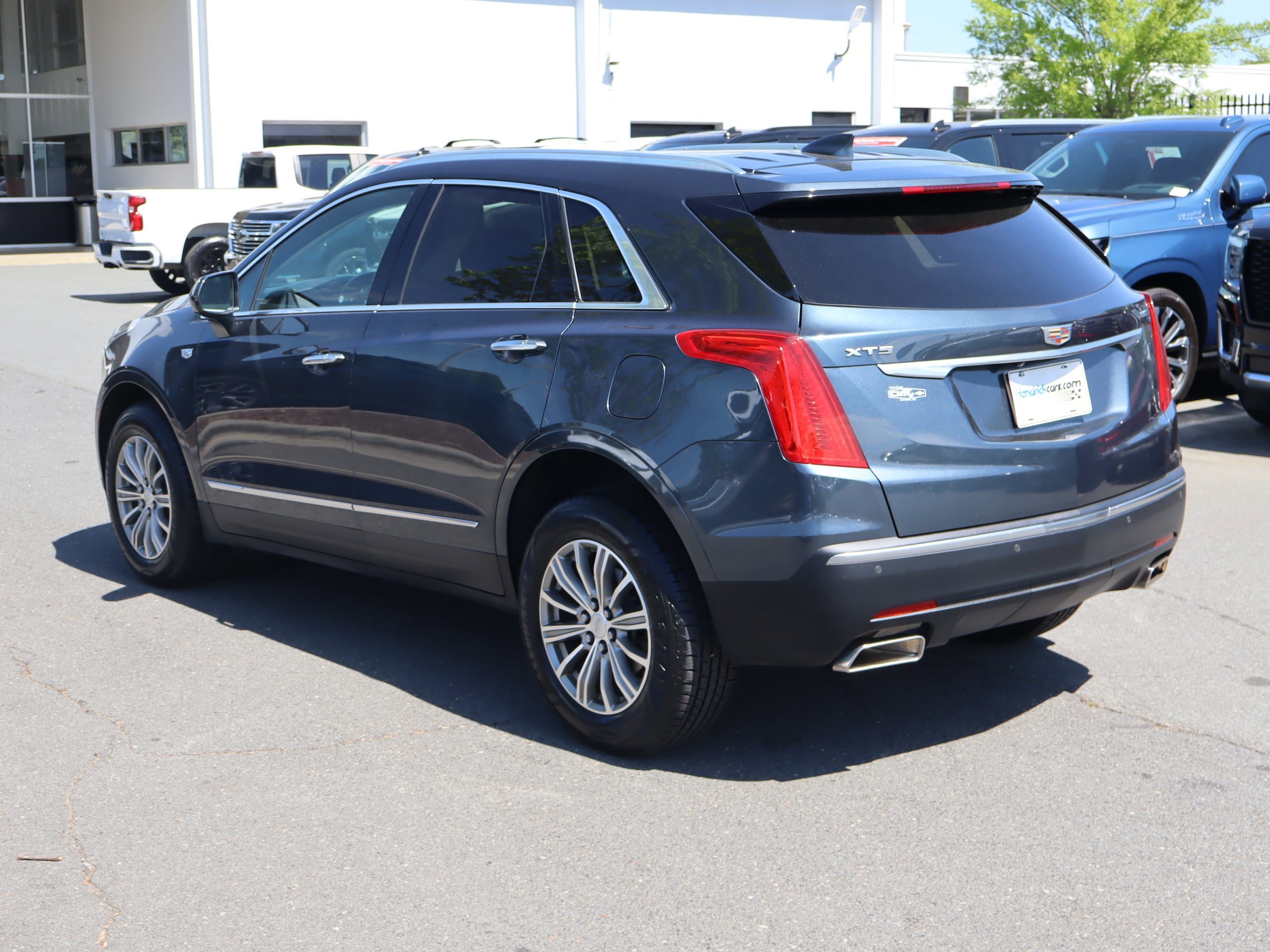 2019 CADILLAC XT5 Luxury AWD photo 3