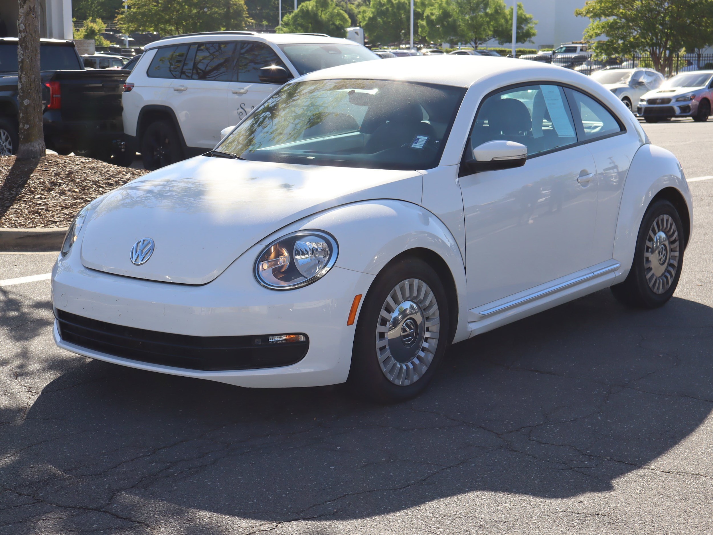 2014 Volkswagen Beetle Coupe 2.5L photo 4