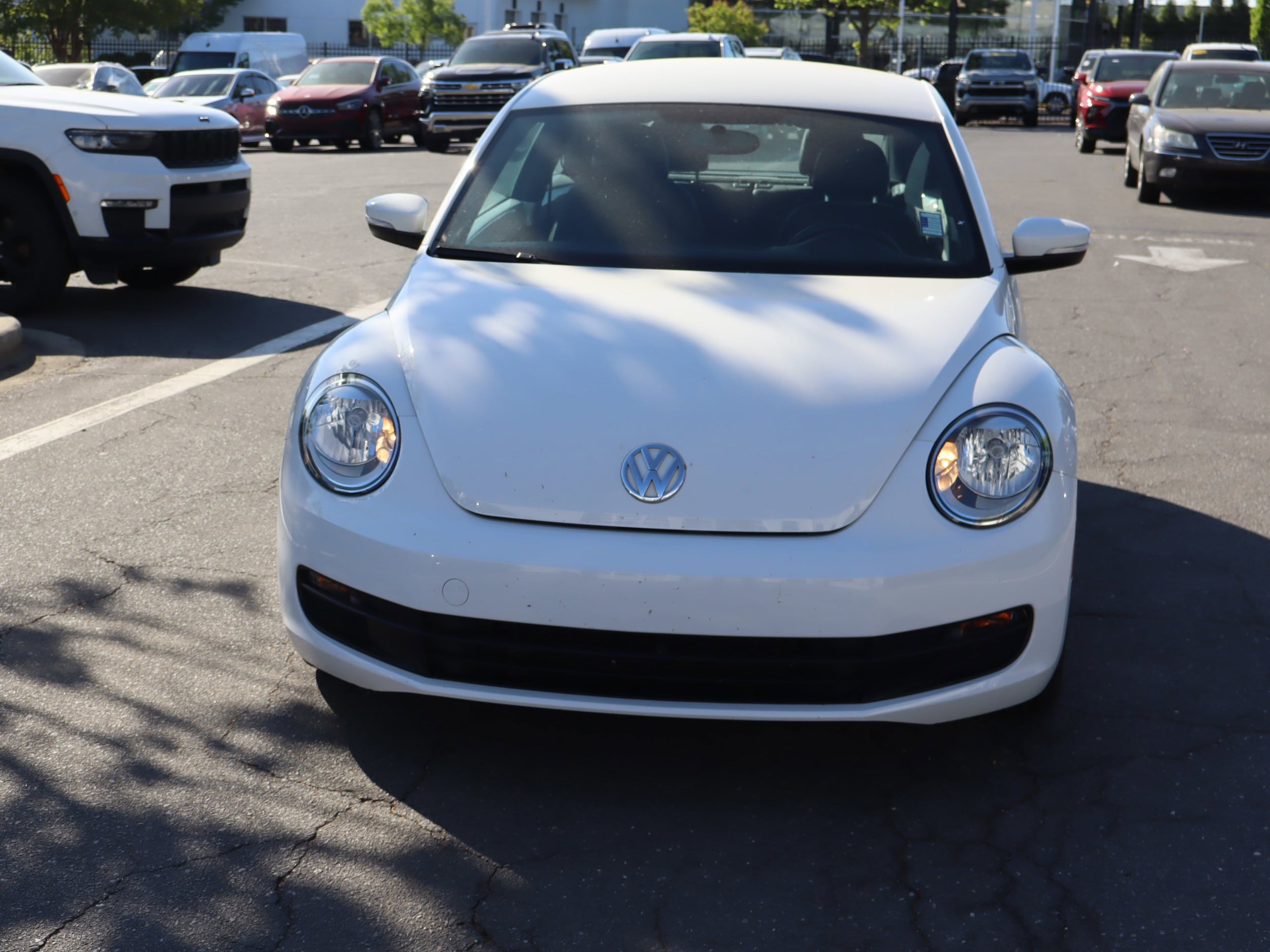 2014 Volkswagen Beetle Coupe 2.5L photo 2