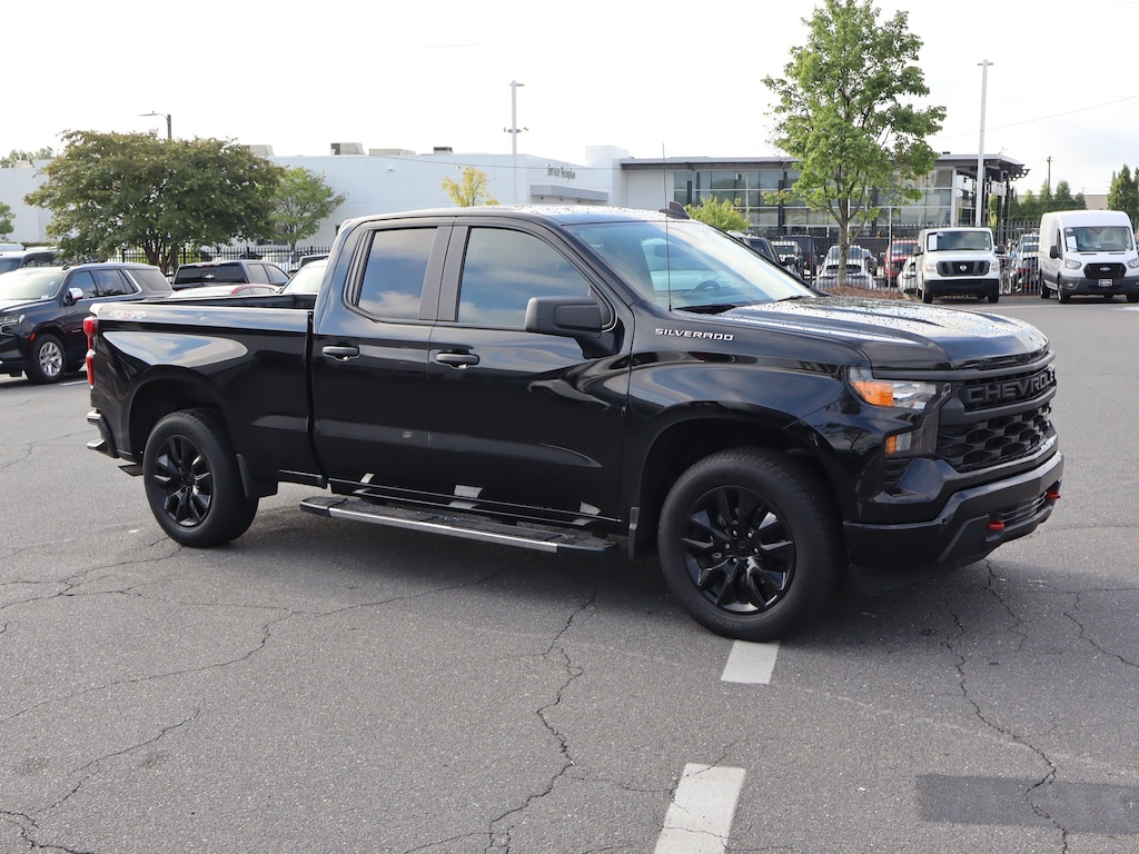 Used 2022 Chevrolet Silverado 1500 Custom Pickup