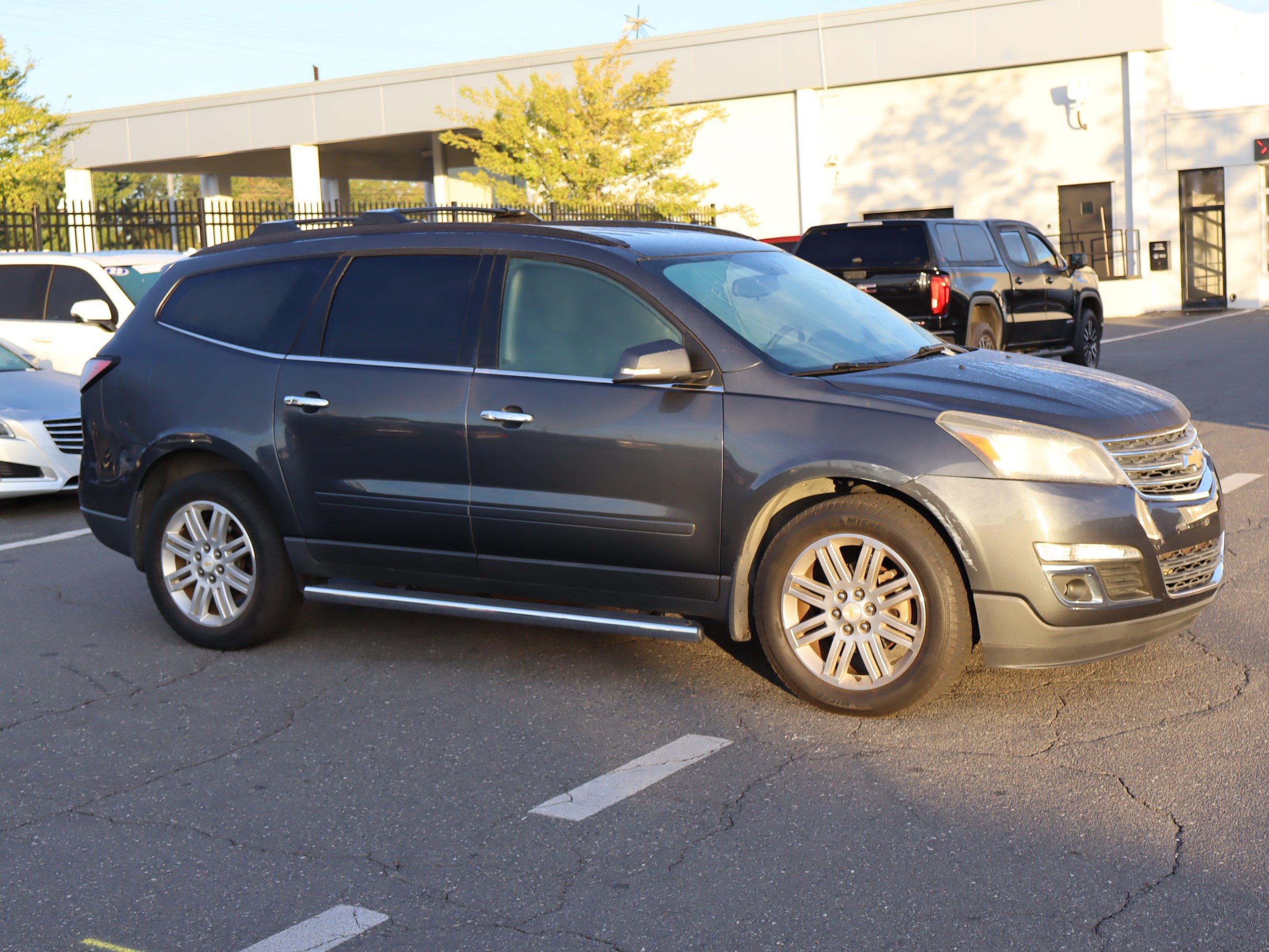 Used 2014 Chevrolet Traverse LT SUV