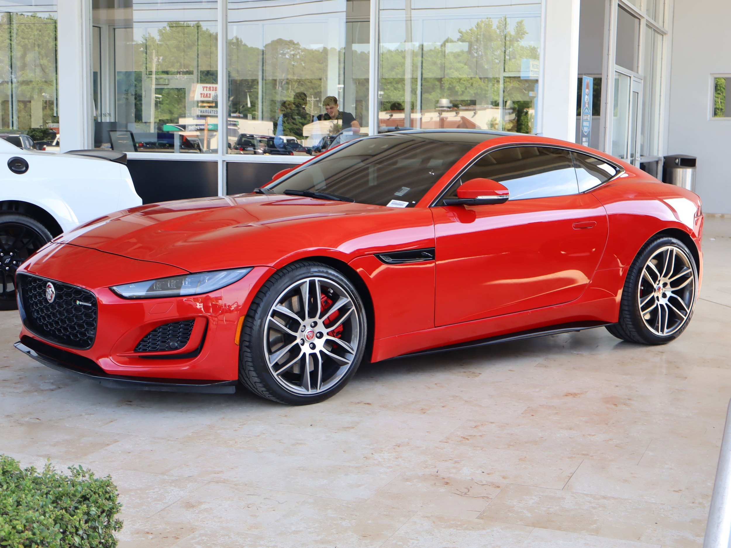 Jaguar F-TYPE R-Dynamic