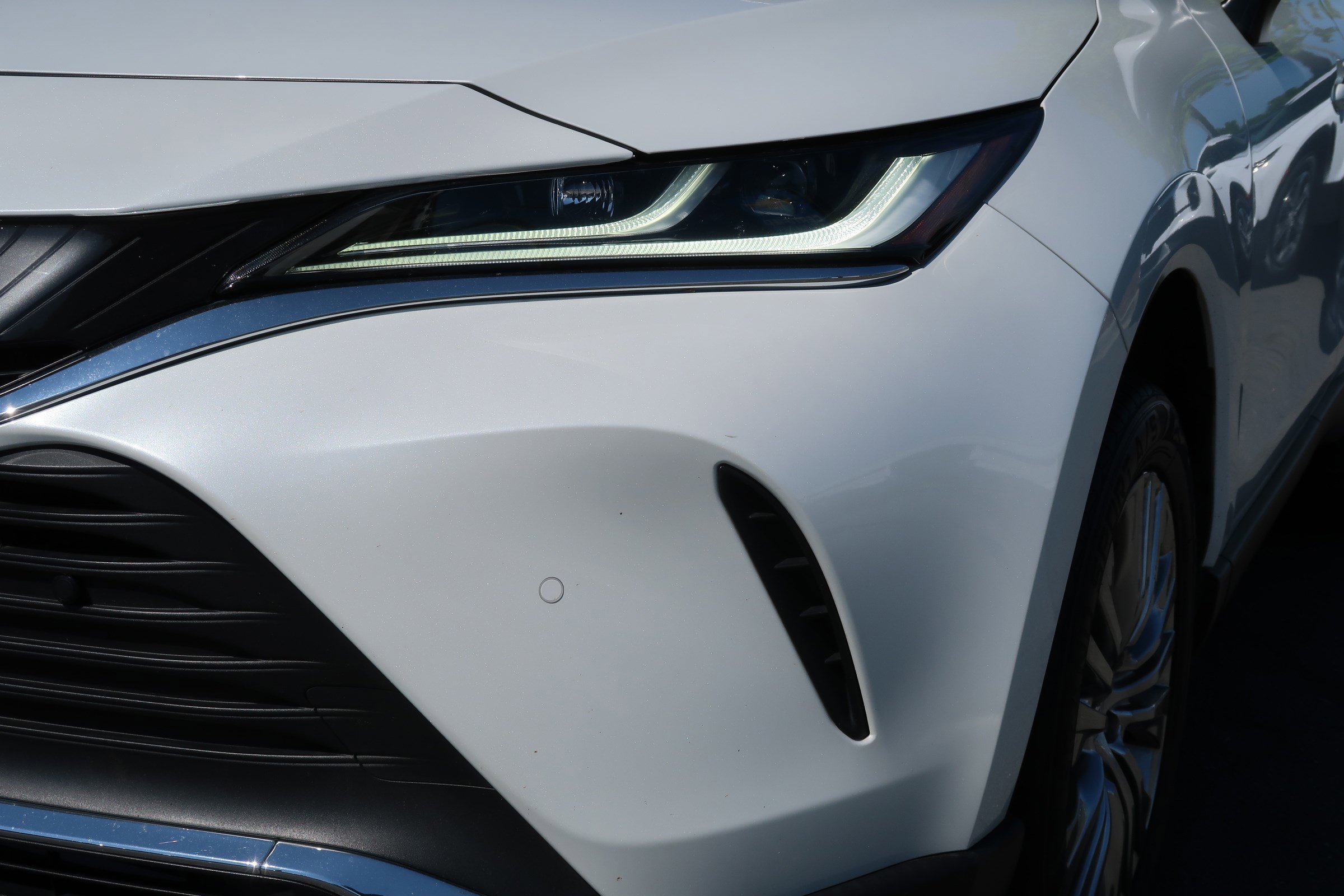 2023 Toyota Venza XLE photo 4
