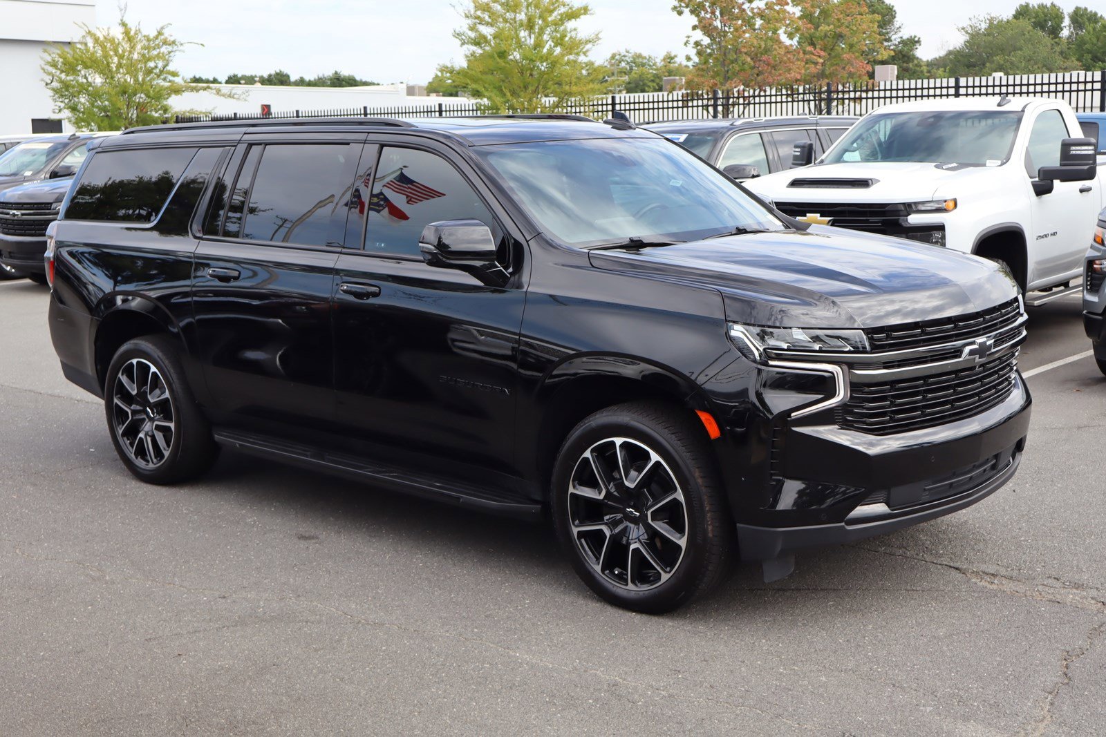 Used 2022 Chevrolet Suburban RST with VIN 1GNSCEKDXNR119245 for sale in Charlotte, NC