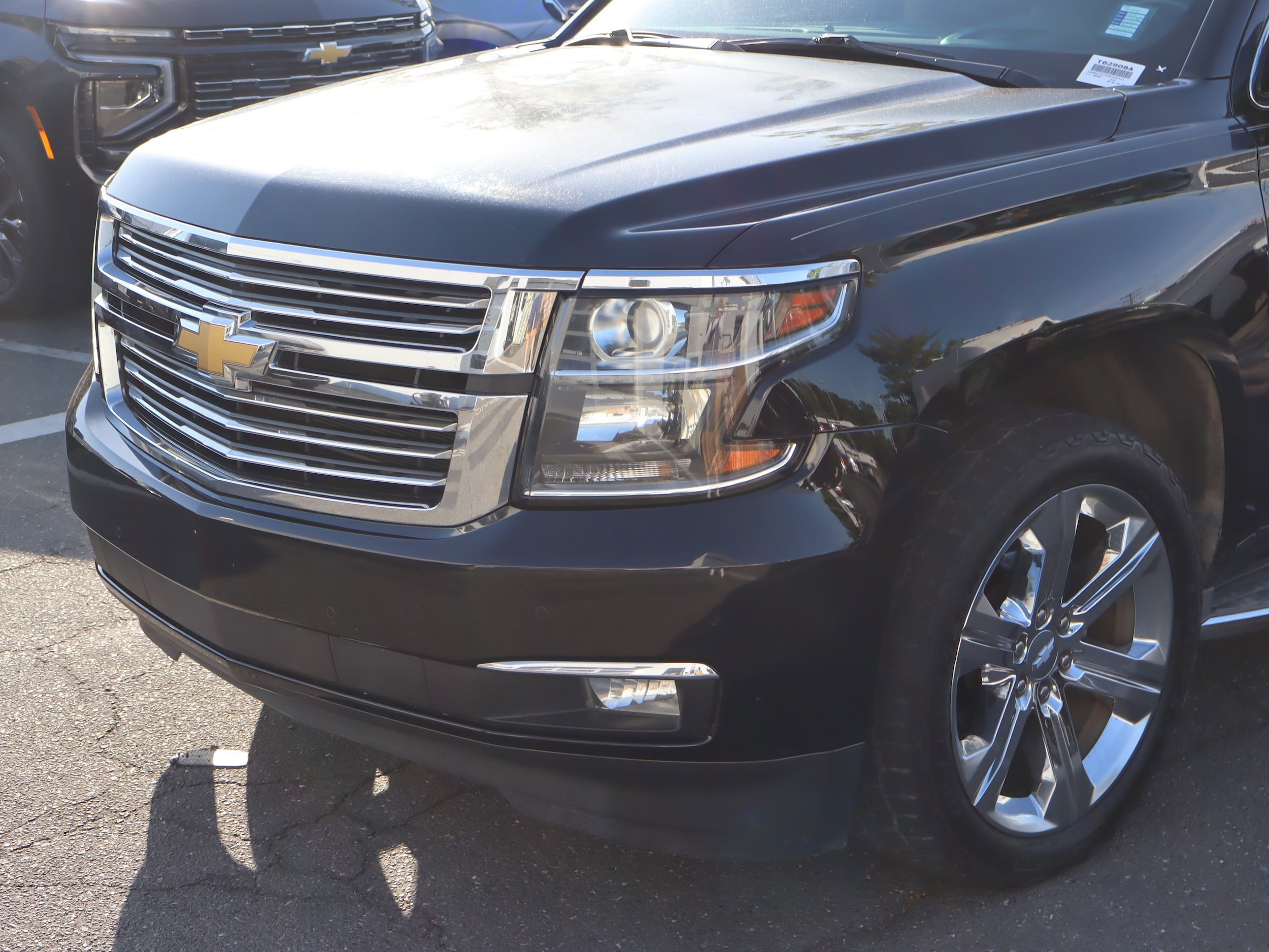 2016 Chevrolet Suburban LTZ photo 6