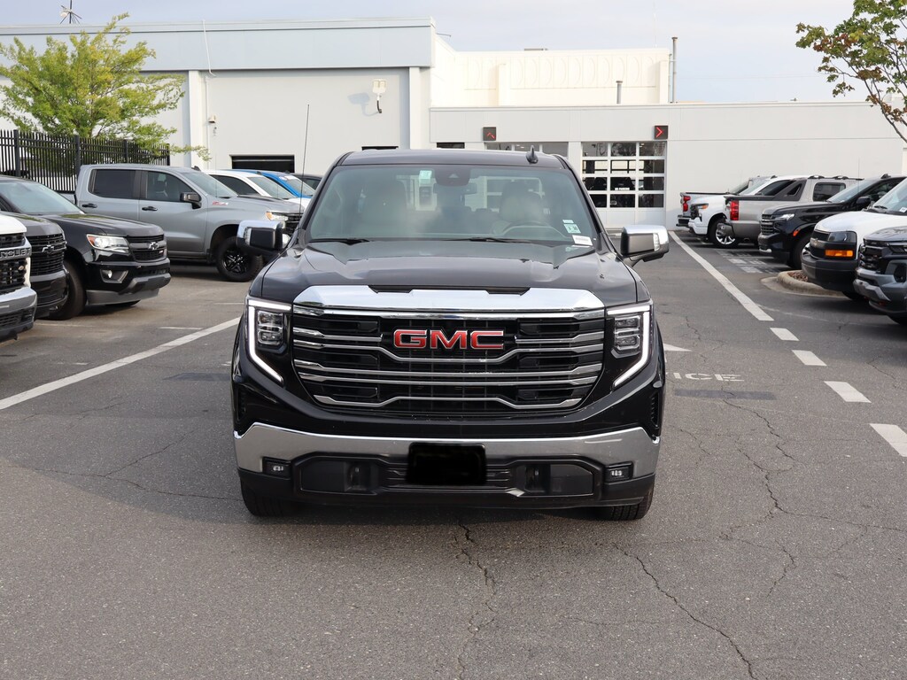 Used 2025 GMC Sierra 1500 SLT Pickup