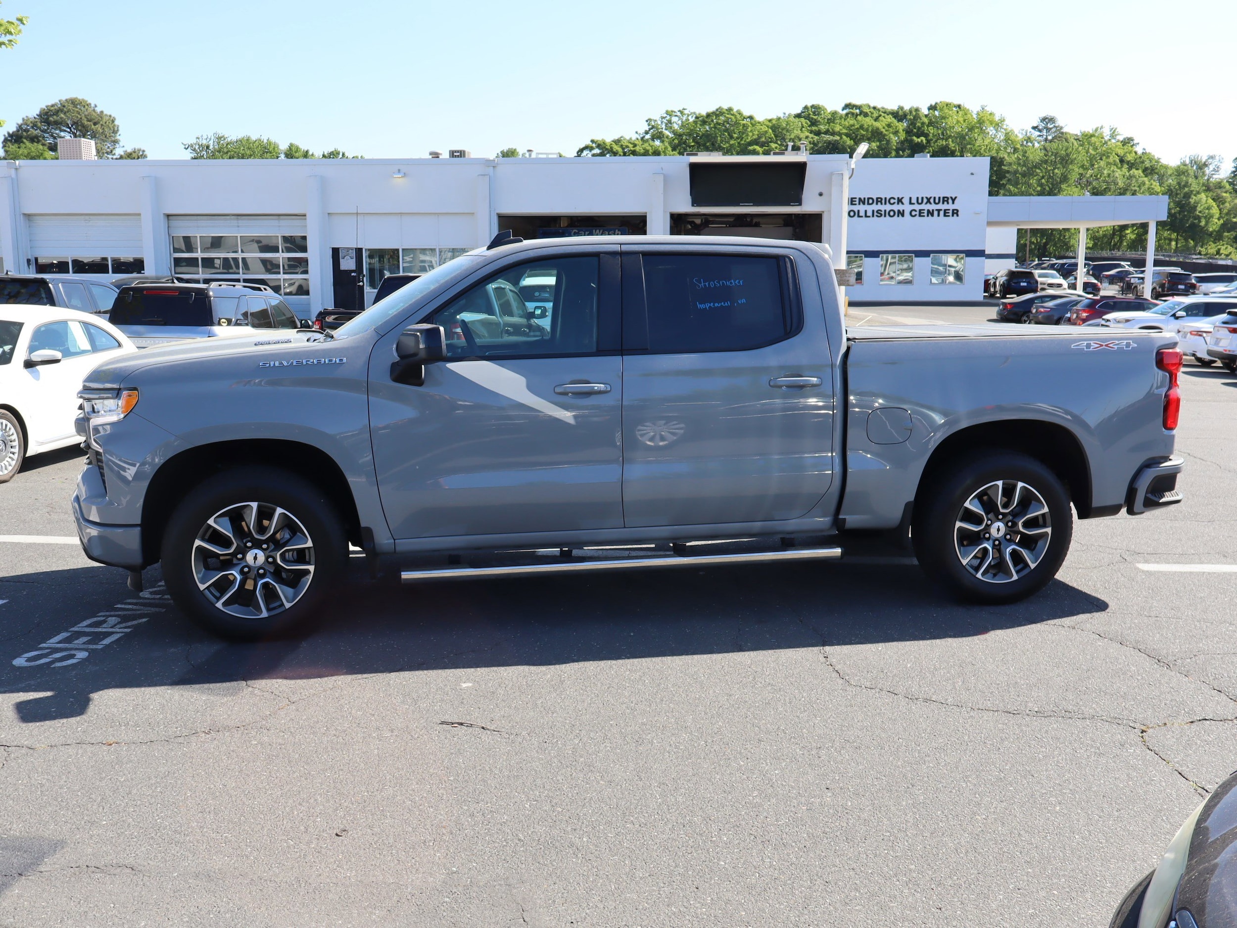 2024 Chevrolet Silverado 1500 RST photo 5