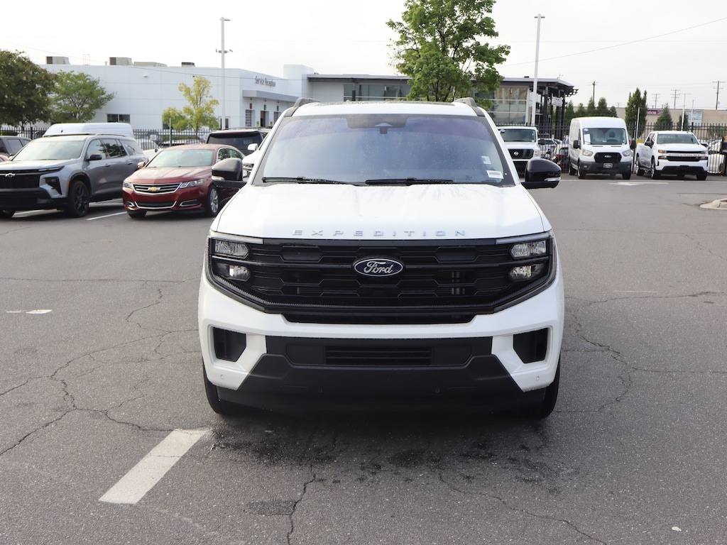 Used 2025 Ford Expedition Active SUV
