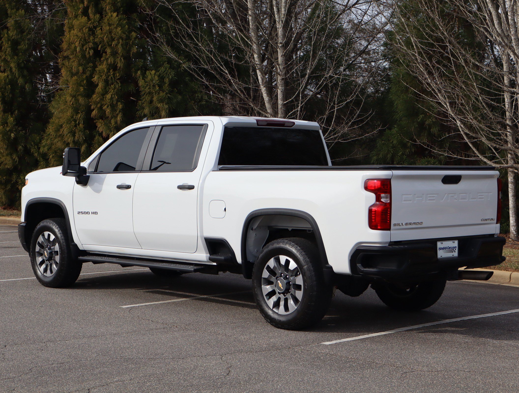 2024 Chevrolet Silverado 2500HD Custom photo 6