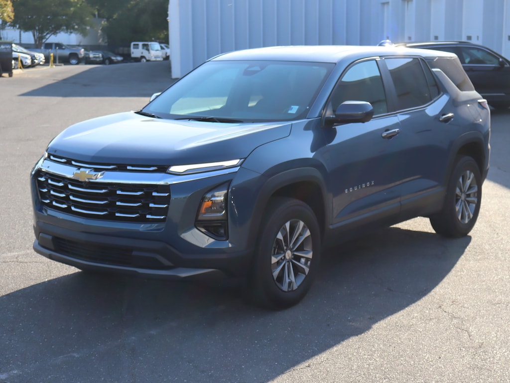 Used 2025 Chevrolet Equinox FWD LT SUV