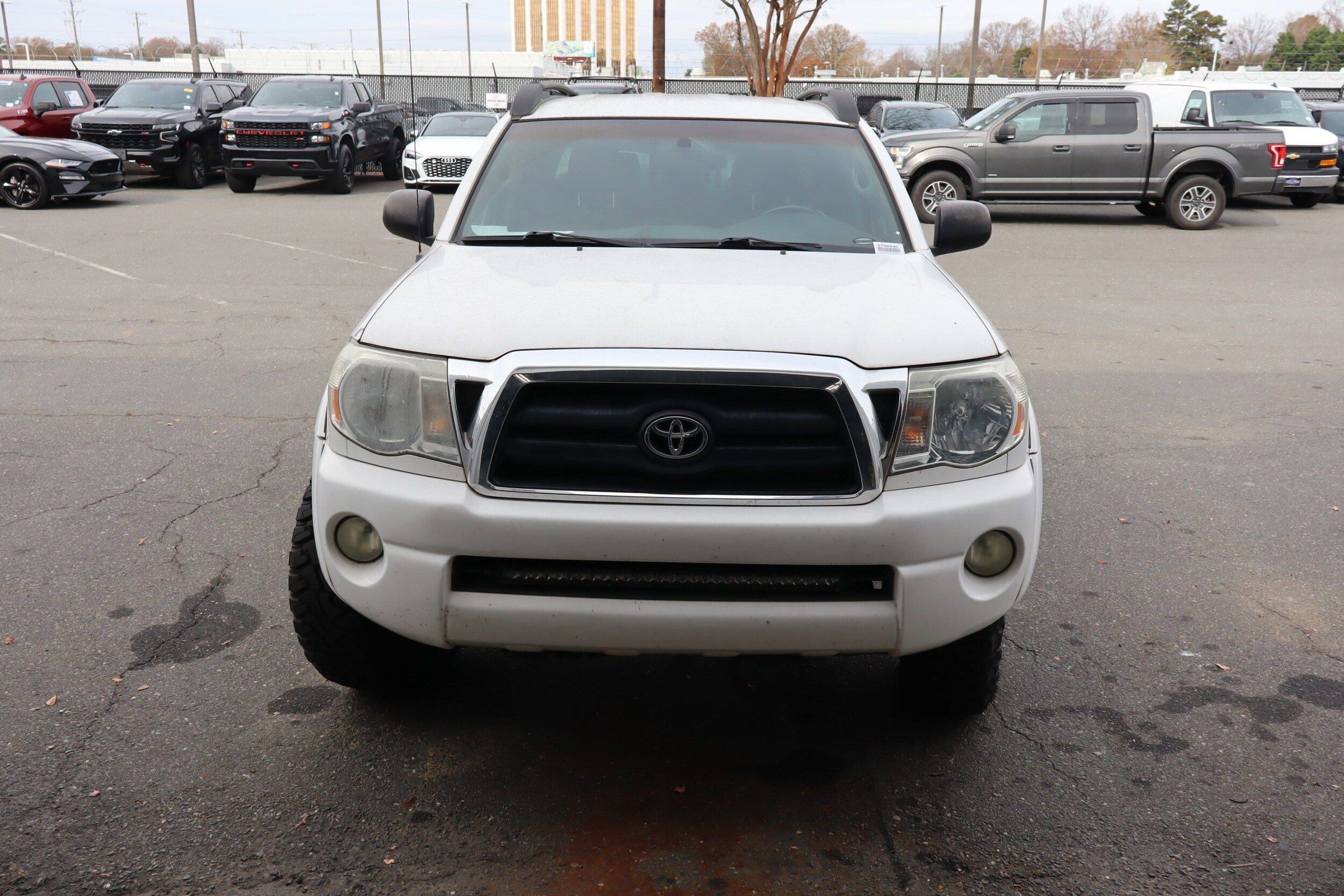 2007 Toyota Tacoma photo 3