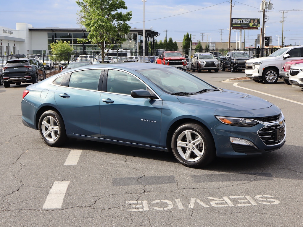 Used 2024 Chevrolet Malibu LT Sedan