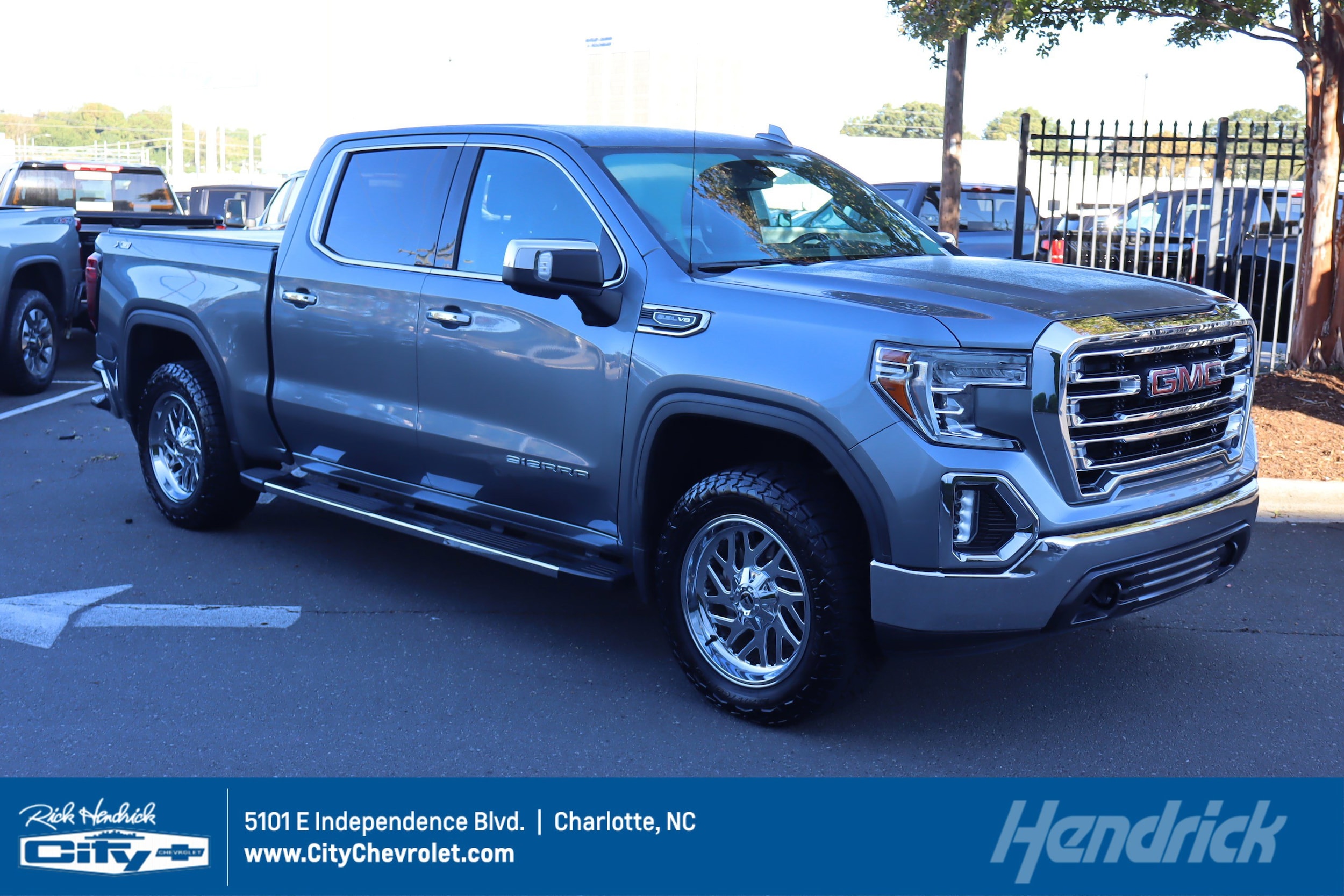 2020 GMC Sierra 1500 SLT's photo