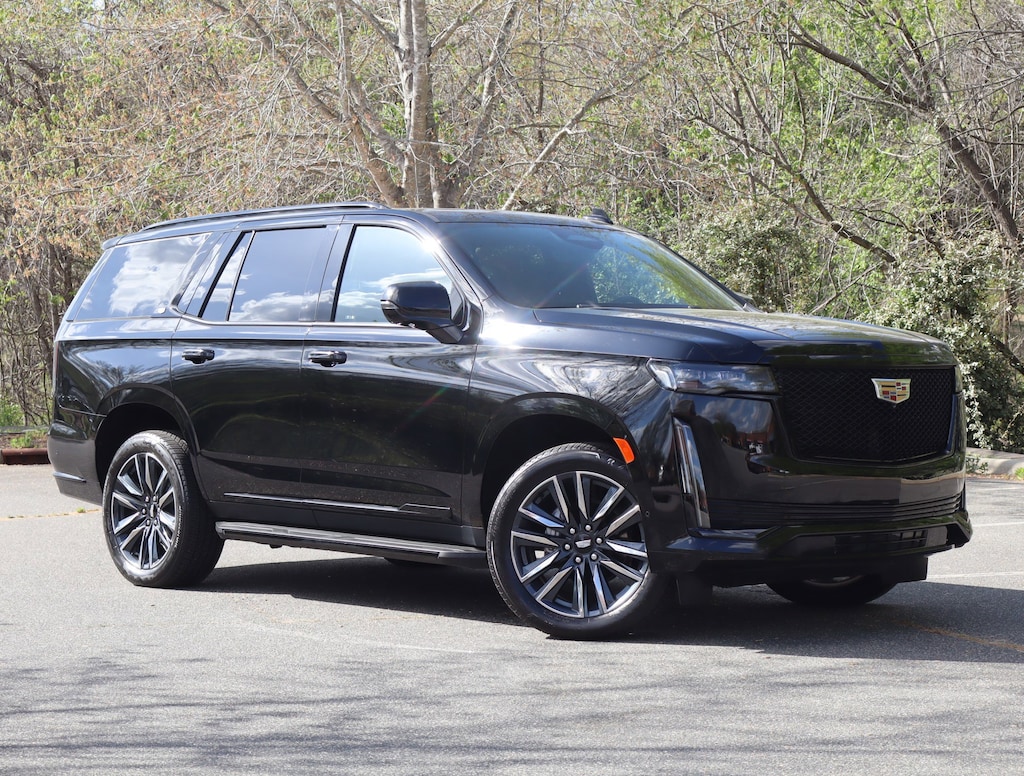 Used 2024 CADILLAC Escalade 4WD Sport SUV