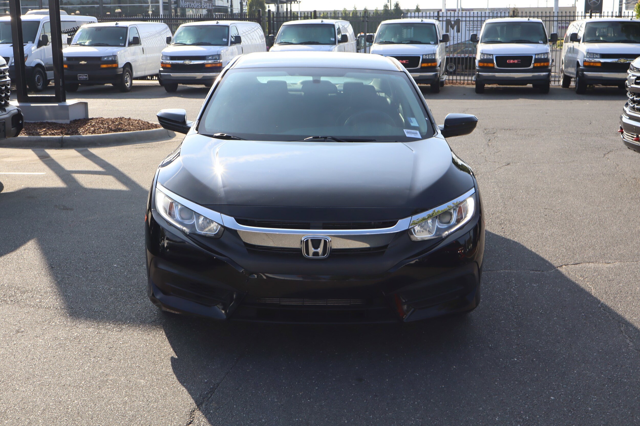 2018 Honda Civic LX photo 2