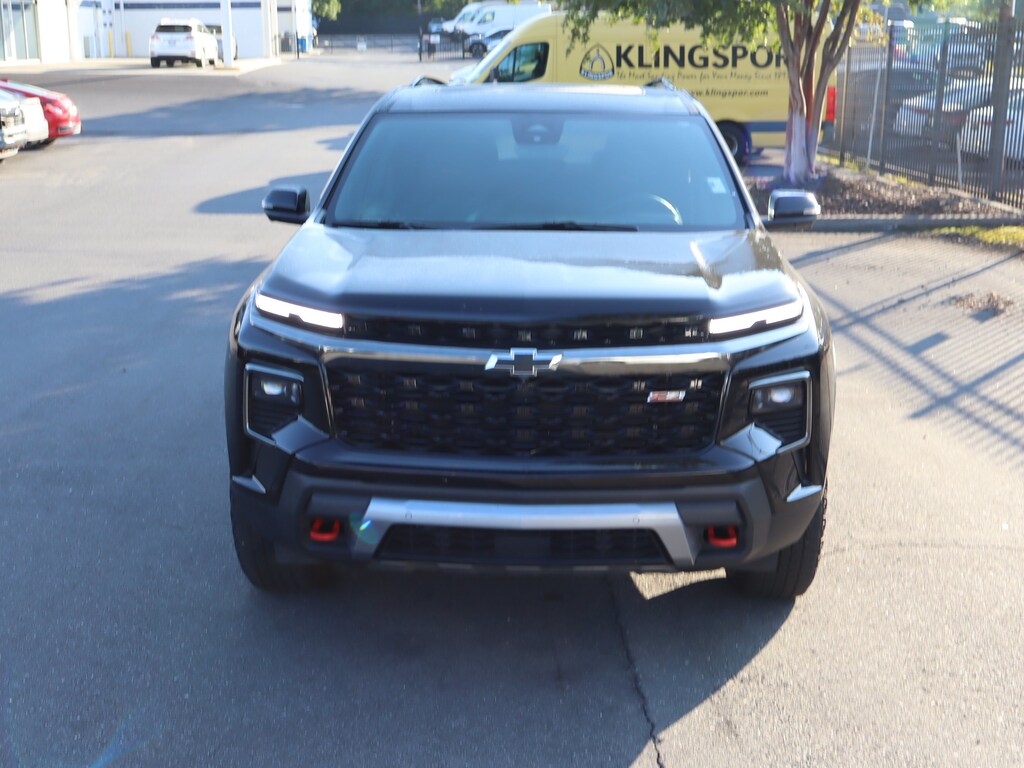 Used 2025 Chevrolet Traverse AWD Z71 SUV