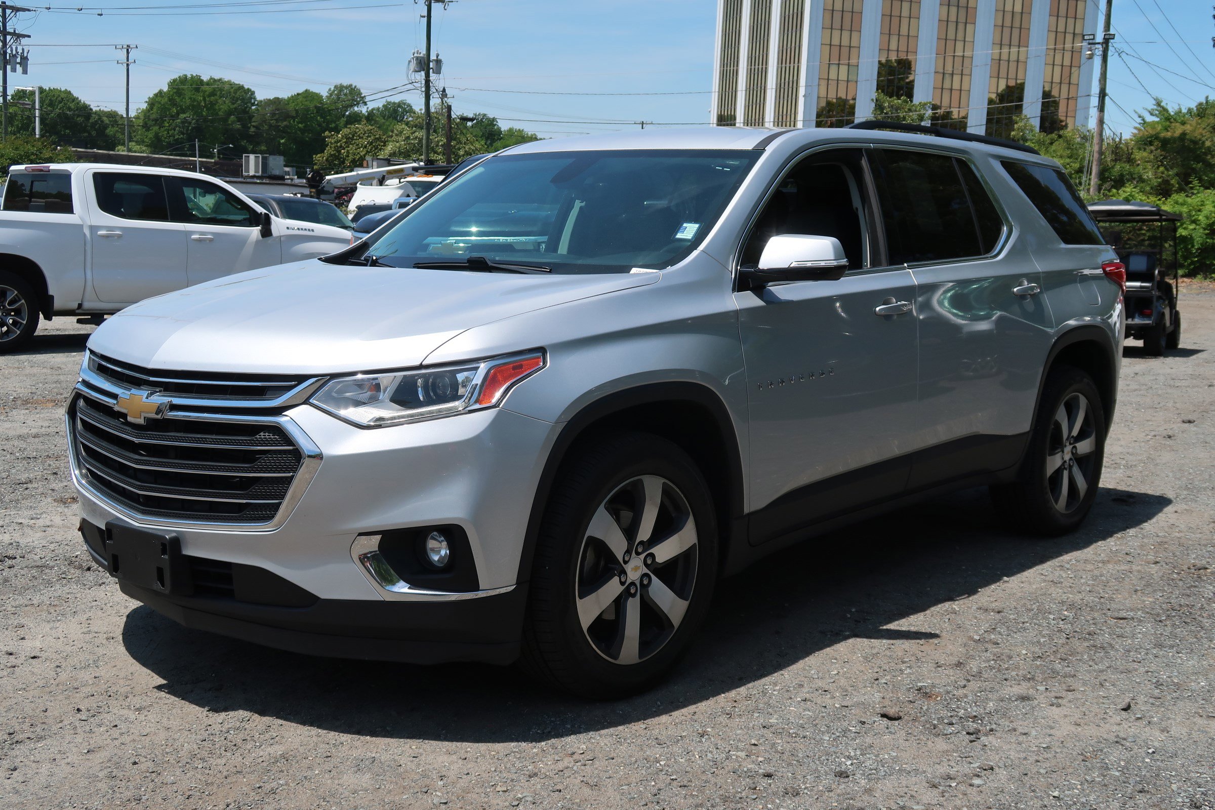 2019 Chevrolet Traverse LT Leather photo 5