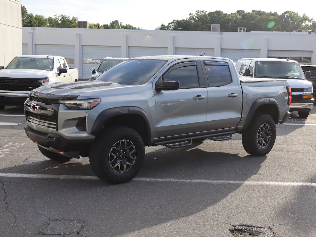 Used 2024 Chevrolet Colorado 4WD ZR2 Pickup