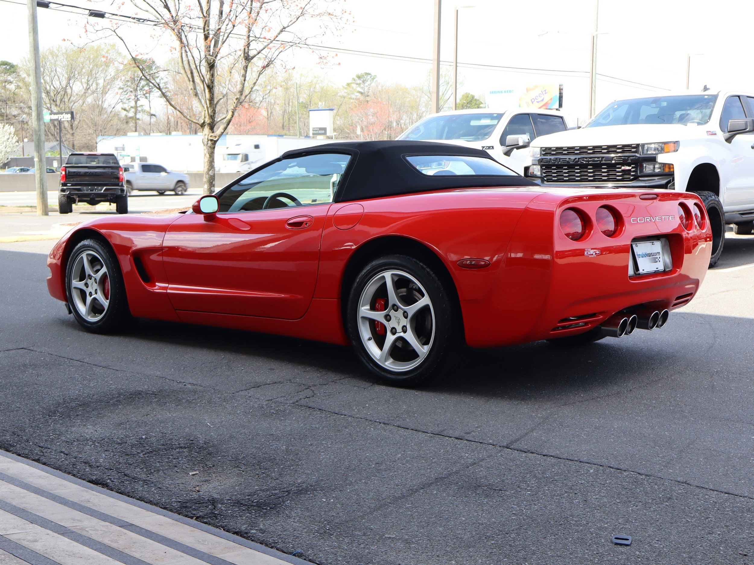 2002 Chevrolet Corvette photo 3