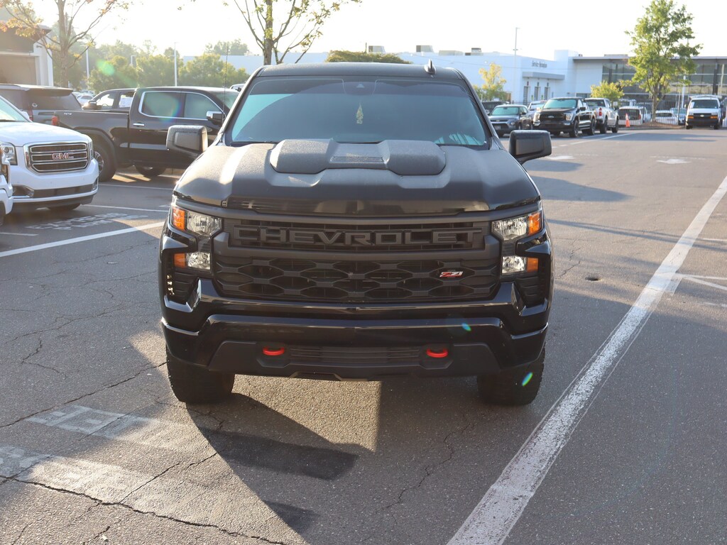 Used 2025 Chevrolet Silverado 1500 Custom Trail Boss Pickup
