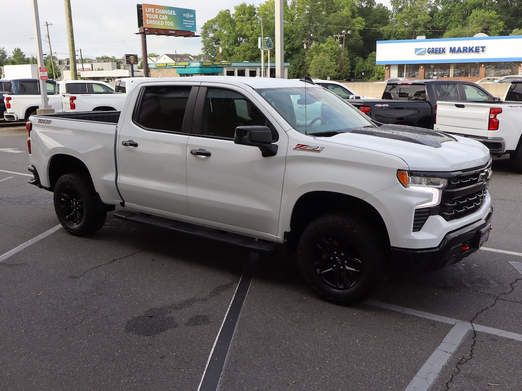 Used 2024 Chevrolet Silverado 1500 LT Trail Boss Pickup