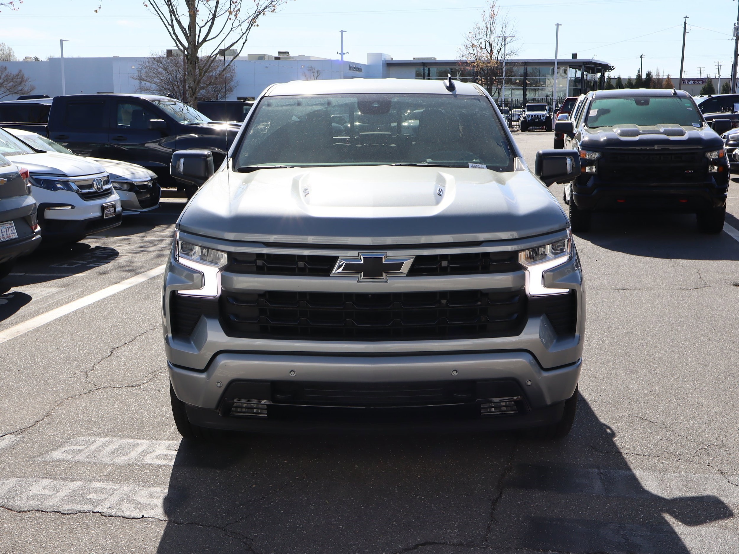 2024 Chevrolet Silverado 1500 RST photo 2
