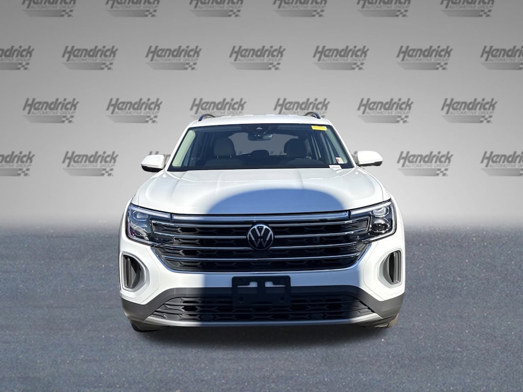 Used 2025 Volkswagen Atlas 2.0T SE SUV