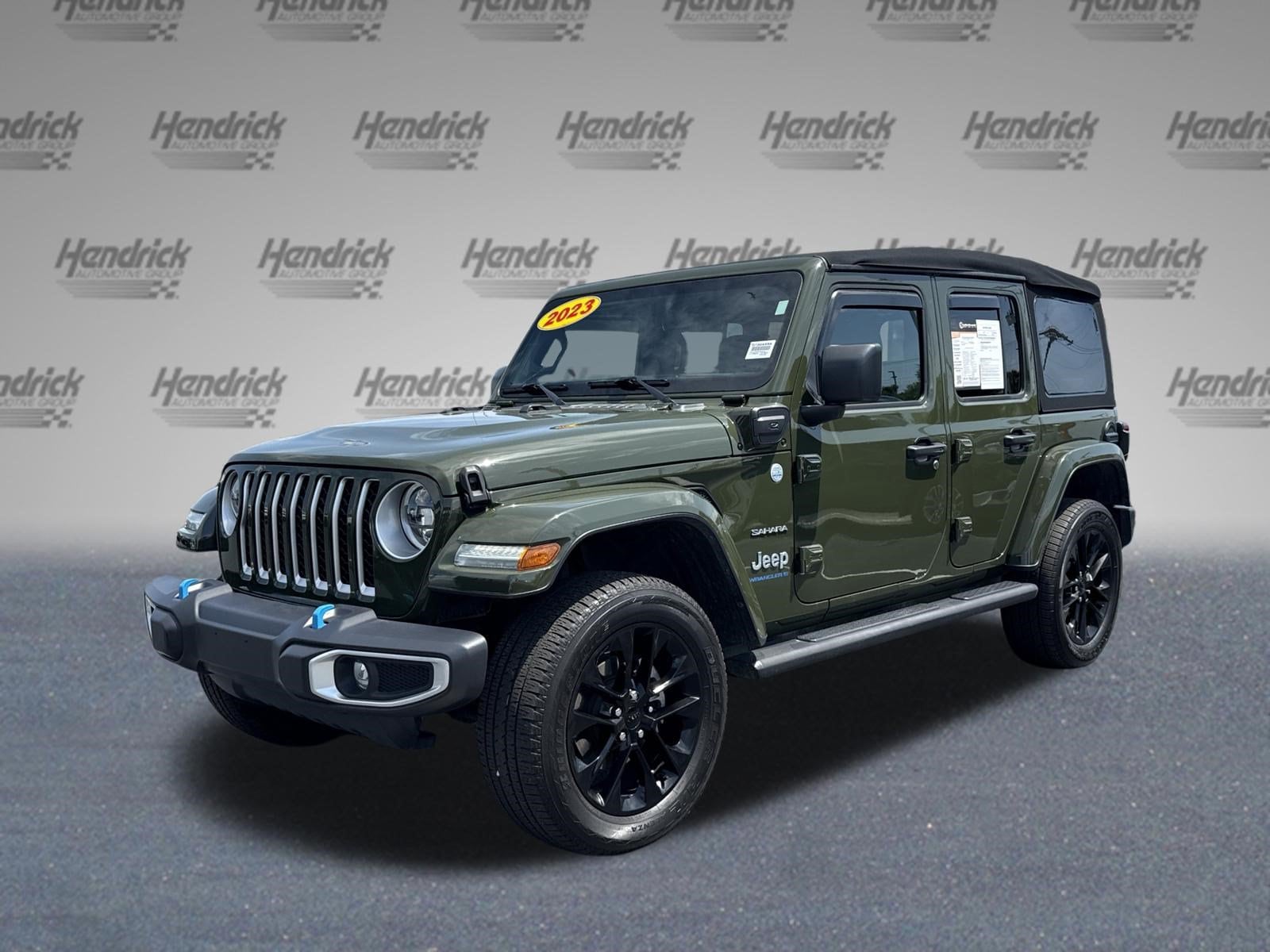 Jeep Wrangler 4xe Sahara